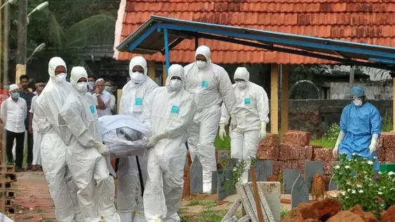 Brote del letal virus Nipah en India: confirmaron cinco casos y rastrearán a casi 200 personas por contactos estrechos