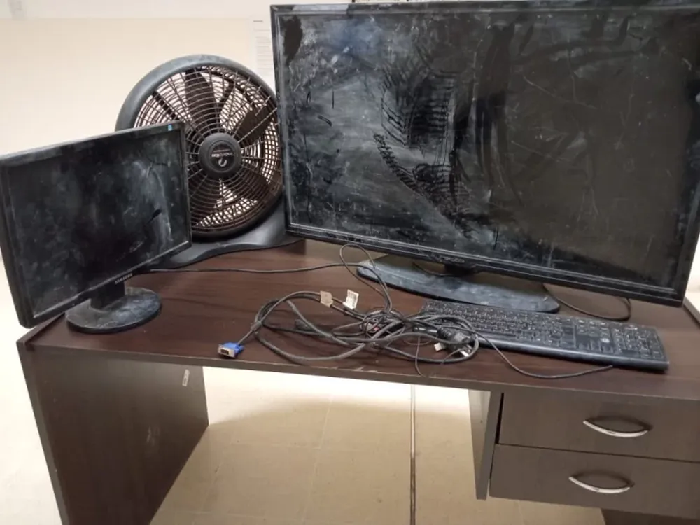 Tres jóvenes robaron elementos de una casa y los escondieron en un descampado