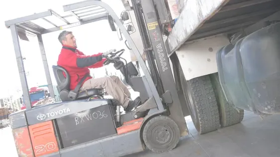 Hay problemas con insumos para construcción, comercio y alimentos