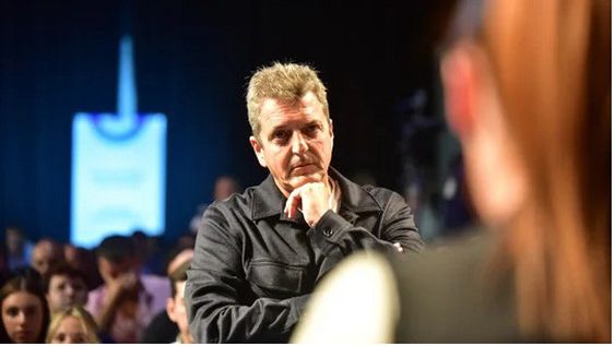 Massa pide al PJ unidad y construir una alternativa