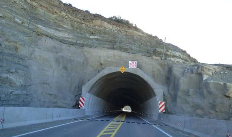 Restablecieron el tránsito en la Ruta Nacional 150 tras remover rocas peligrosas