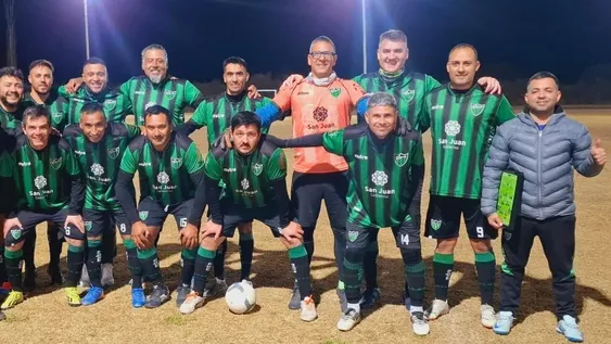 ILUSIONES. El San Martín +35 será local hoy en el predio Mas buscando su clasificación a los Octavos de Final de la Copa Federal.