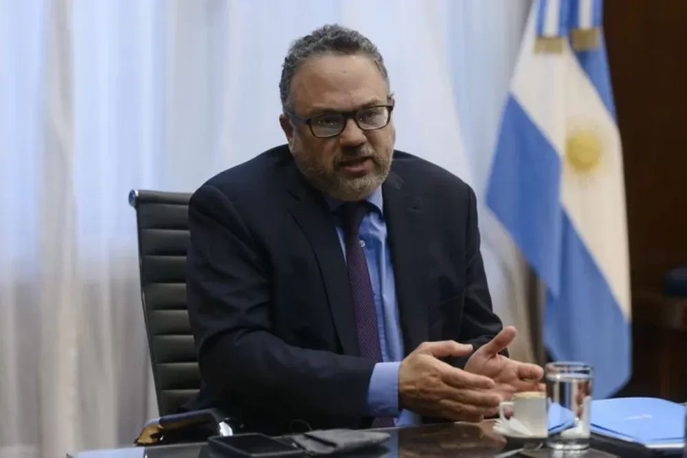 Kulfas adelantó que el jueves se anunciará una nueva etapa de Precios Cuidados