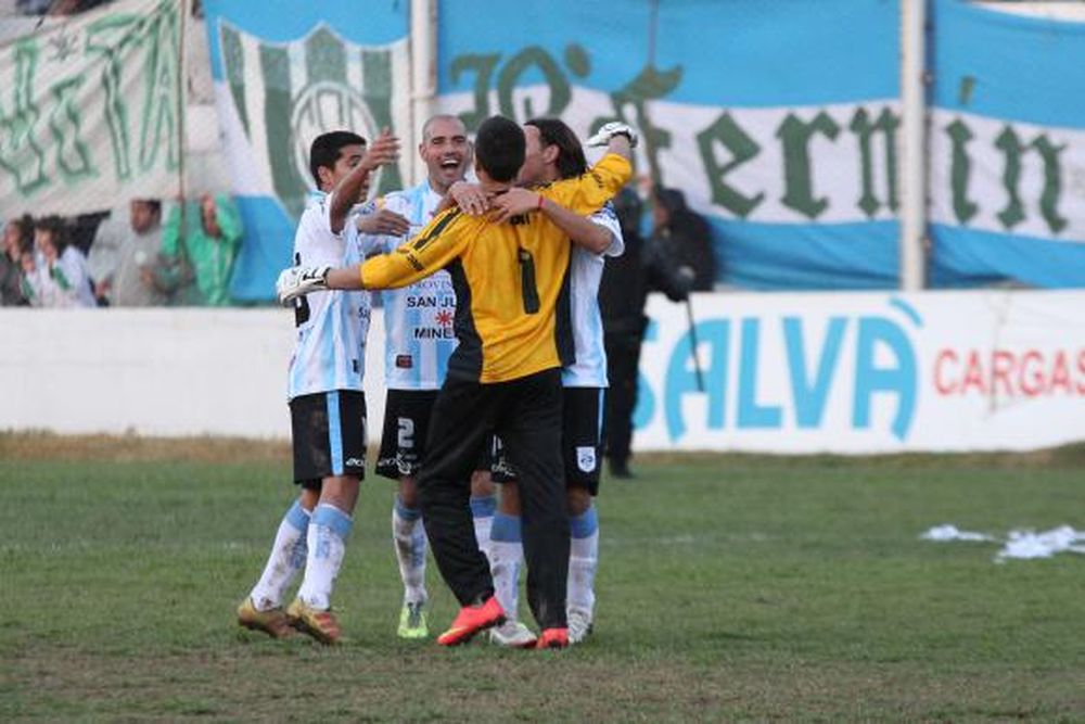 Sportivo no levanta: perdió en su casa con Alianza