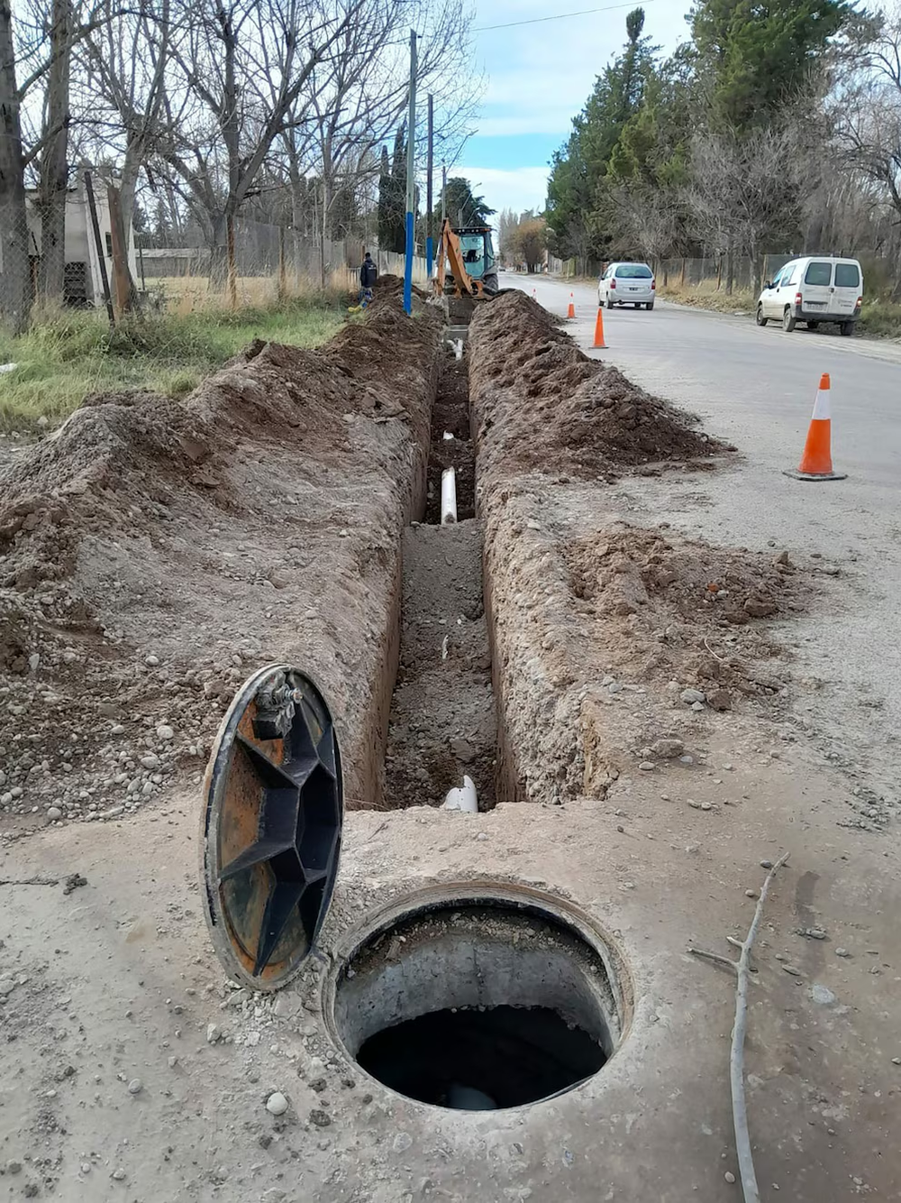 La tragedia se cobr&oacute; la vida de Hugo Ariel Breppe quien estuvo bajo tierra unos 20 minutos despu&eacute;s que colaps&oacute; la pared de una de las zanjas en donde trabajaba.&nbsp;