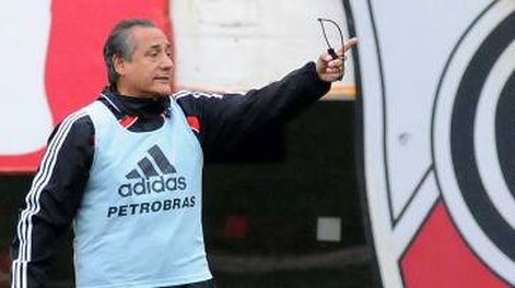 López le tiró dardos a dirigentes