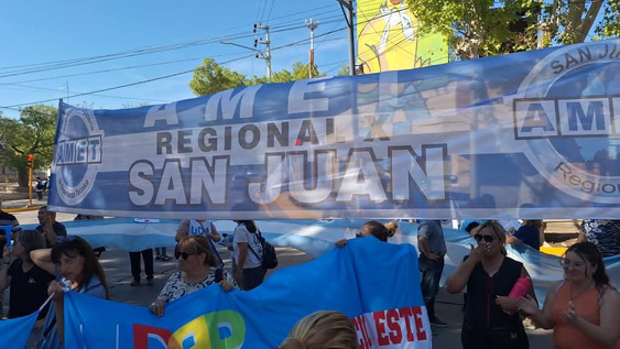 hay interna en el sindicato de la ensenanza tecnica en san juan: la oposicion denuncio arbitrariedad de la junta electoral y advirtio por falta de legitimidad