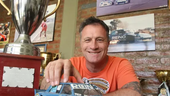 Benedetti le abre la puerta al retiro