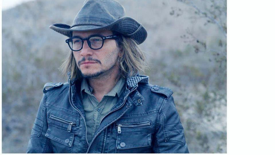 El director de cine José María Cicala estrena su cuarta película, Encantador, protagonizada por Rodrigo Noya. Una historia con hilos para seguir.&nbsp;