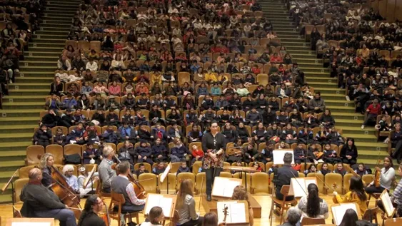 Clase musical con fantasía