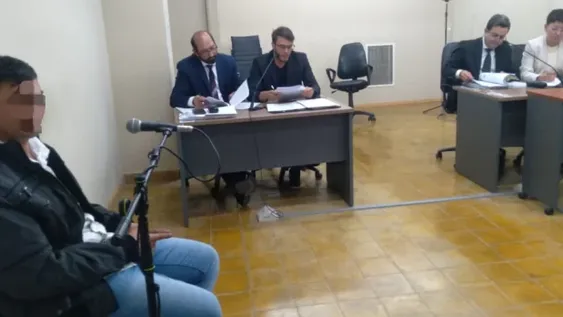 El imputado llegará a juicio en libertad. Para Fiscalía se probó que violó a su ex. La Defensa buscará debilitar esta teoría y desligar al changarín.