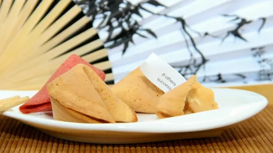 Galletas de la fortuna para disfrutar y compartir