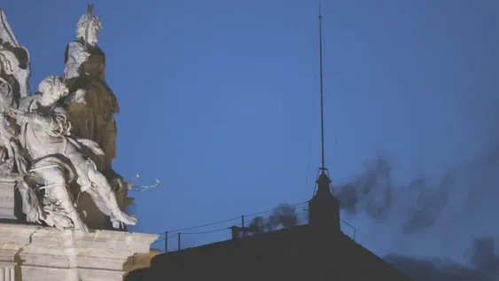 Cónclave: Crece el suspenso por el nuevo Papa