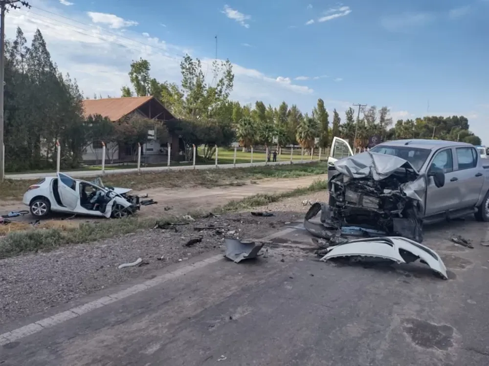 Varios heridos en un choque frontal en Ruta 40