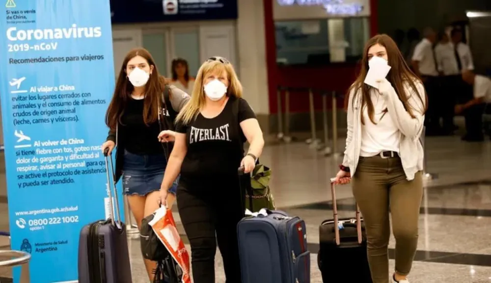 Salieron a aclarar que “no se está estudiando ninguna restricción para una franja horaria”