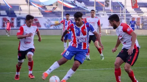 Peñarol ya conoce a sus rivales en un torneo que entregará un ascenso directo y otro por promoción