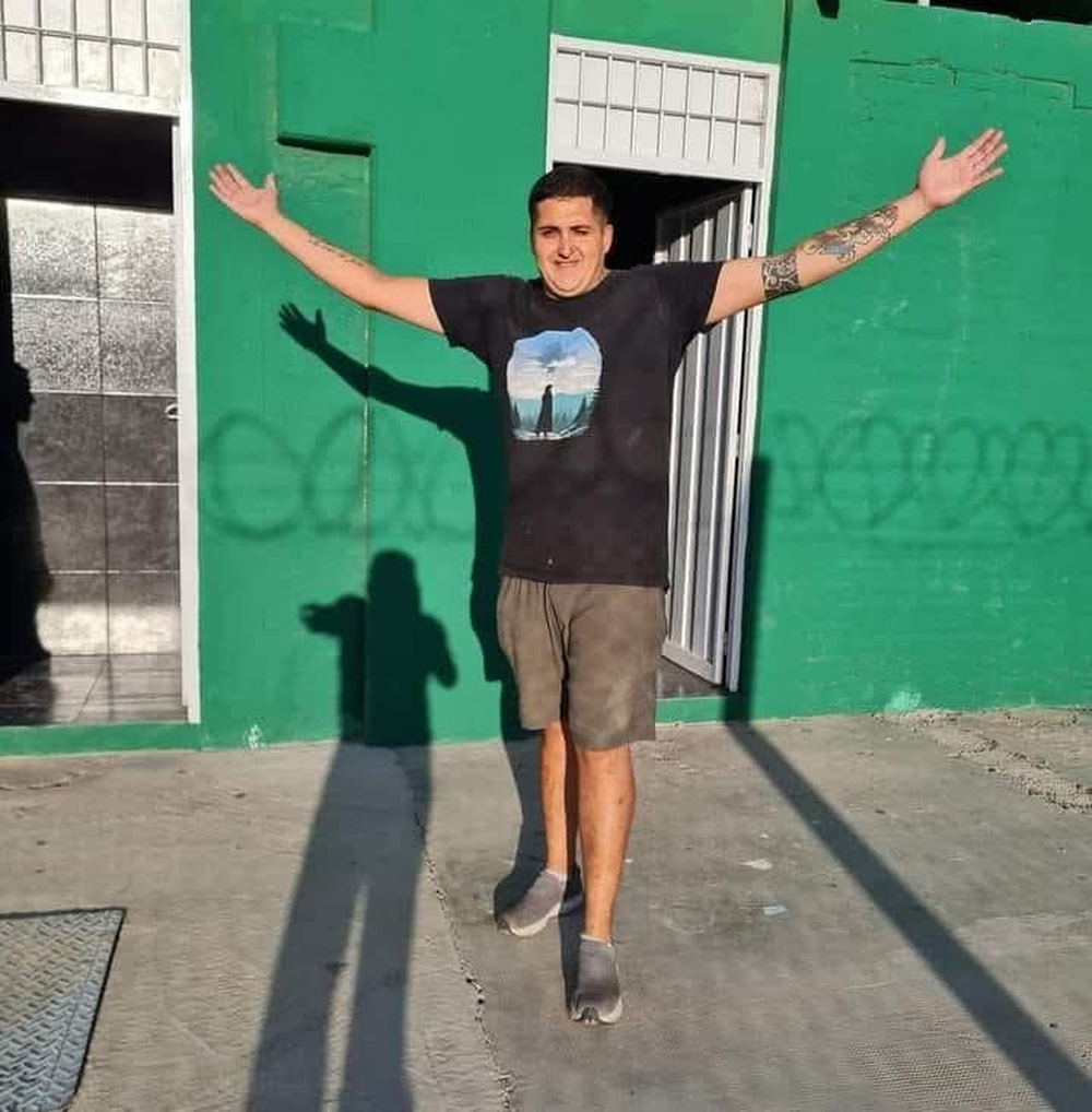 El Pato, el reconocido hincha de San Martín que murió este viernes.&nbsp;