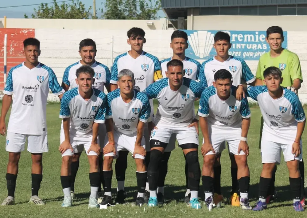 URGENCIAS. El Tricolor del Oeste debutó goleando pero luego perdió. Hoy, adelanta con la misión de volver triunfo.