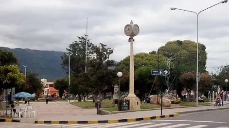 Drogaron a una jovencita de 14 años y la violaron “entre 6 o 7” que asistieron a una fiesta