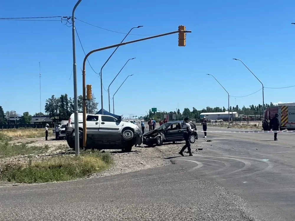 Un verdulero de la zona, la víctima fatal del triple choque en Calle 9 y Ruta 40