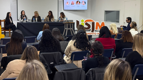 exitosa jornada de mujeres que impulsan la industria: mas de 80 asistentes, cupos limitados y puesta en comun para el crecimiento conjunto