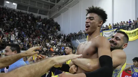 Las 23 fotos en la explosión de los festejos de UPCN en la conquista de su 9no campeonato
