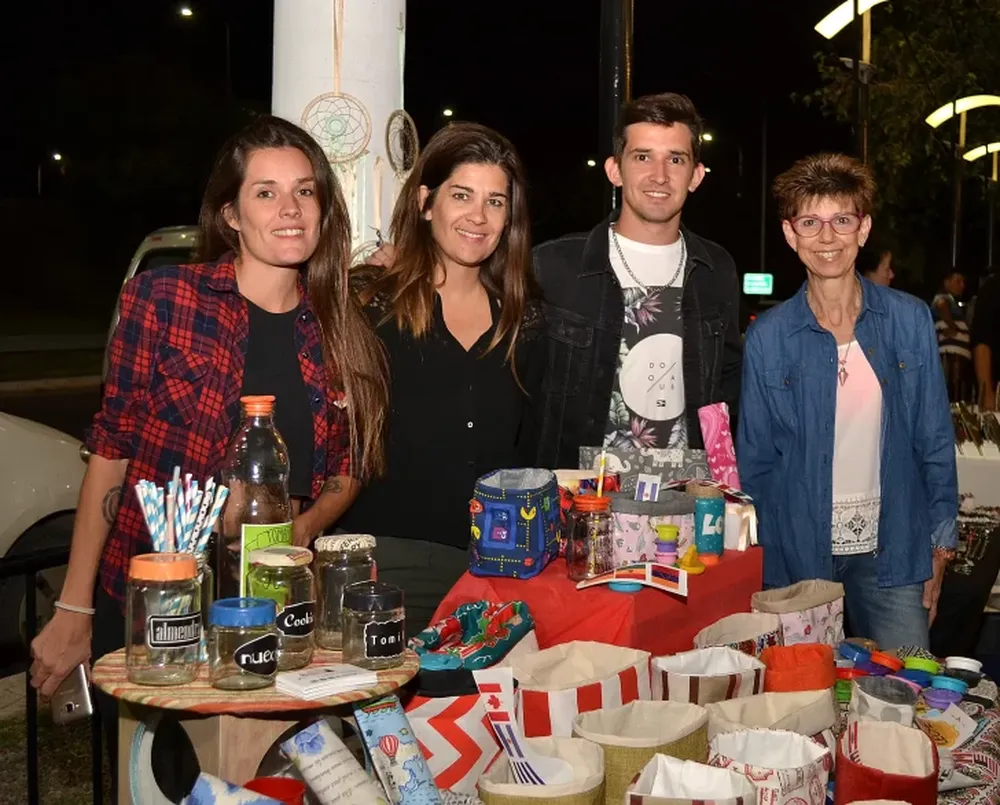 Noche de las Américas en Rocknrolla