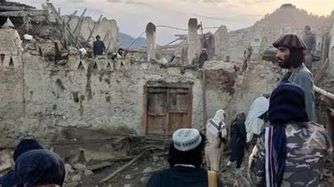 Un sismo de magnitud 6,3 en Afganistán dejó al menos 15 muertos