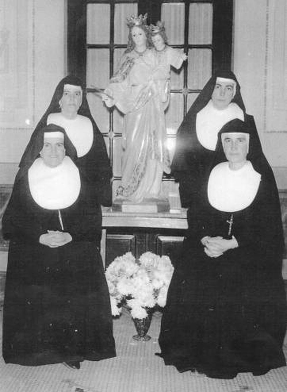 Las monjas que vinieron para educar con alegría