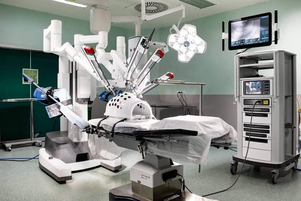 San Juan analiza sumar su primer robot quirúrgico al Hospital Rawson