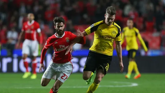 Benfica sacó ventaja sobre el Borussia Dortmund