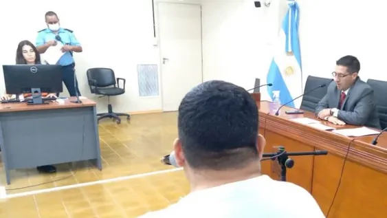 Anulan el fallo que condenó a un policía por haber abusado de su propia sobrina