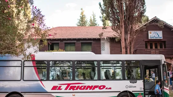 Interurbanos: tres empresas buscan volver a circular la próxima semana