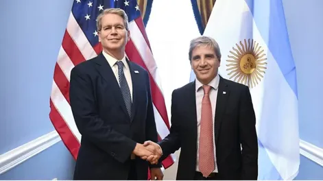 Caputo y Bessent ultimaron detalles del salvataje financiero de Estados Unidos a la Argentina
