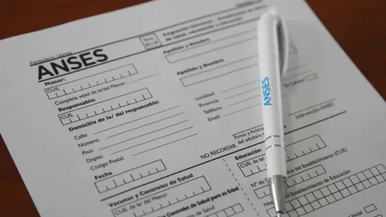 AUH ANSES: ¿cuándo y cómo completar la libreta?