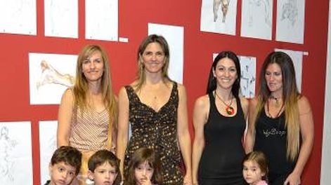 Exposición artística de becarios