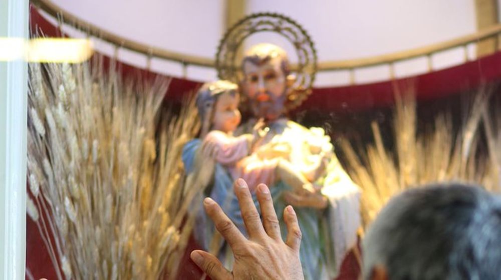 Las tres oraciones más populares para pedir pan y trabajo que se le rezan a San Cayetano