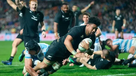 Los Pumas fueron derrotados categóricamente por los All Blacks por 53 a 3