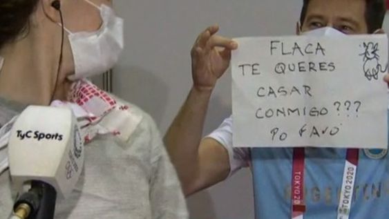 Rápido adiós y casamiento