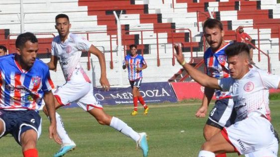 Peñarol empató y sacó provecho en Las Heras