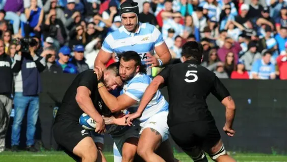 Los Pumas ya se mueven en terreno australiano