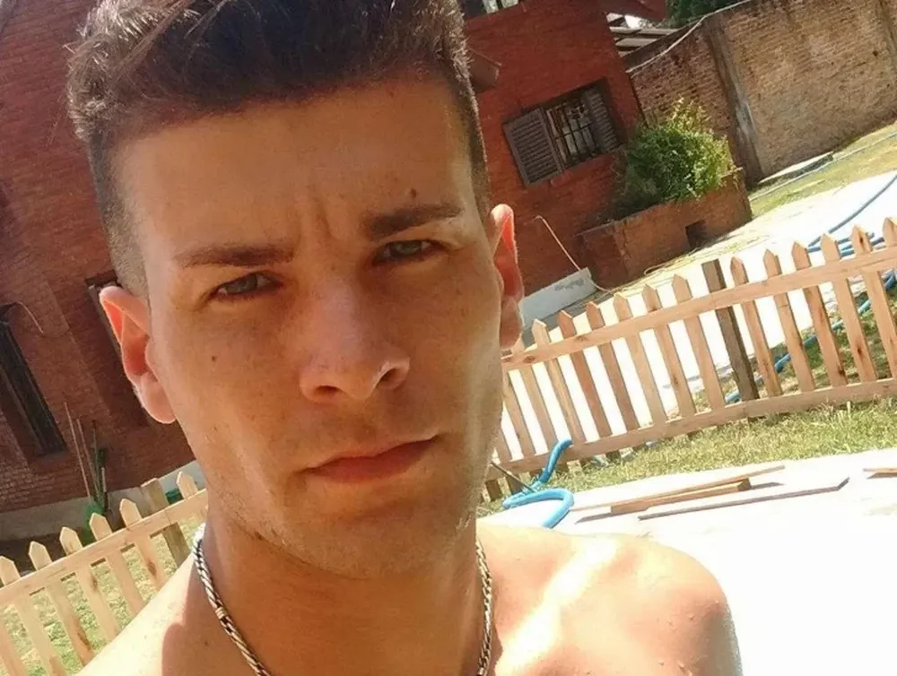 Mataron a balazos a un policía federal durante el asalto a una heladería