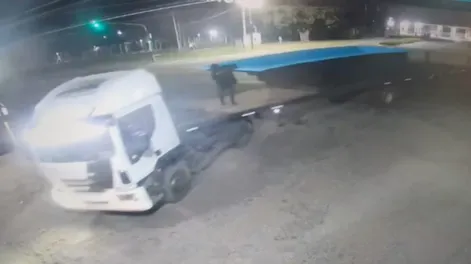 [VIDEO] Compró una pileta y no pudo estrenarla porque se la robaron en un golpe comando
