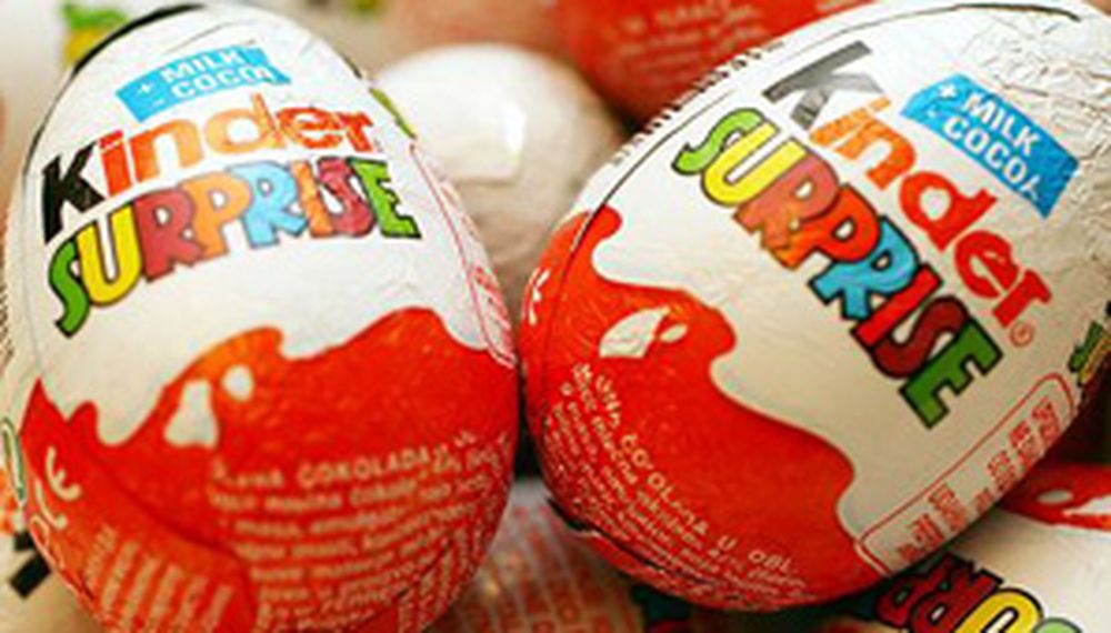Chile prohíbe los Kinder Sorpresa y los juguetes en la “Cajita Feliz”