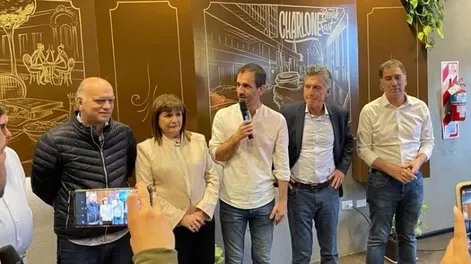 Macri se sumó a la campaña de Bullrich en localidades bonaerenses