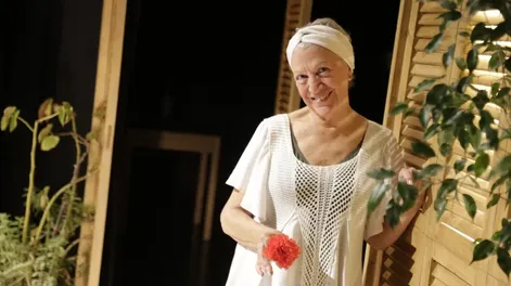 Diario de Cuyo | CARLOTA RUFFA cuenta con el rol de la dramaturgia y la actuación. En el unipersonal interpreta a Ofelia, atravesada por sus condicionamientos y conflictos internos como mujer.