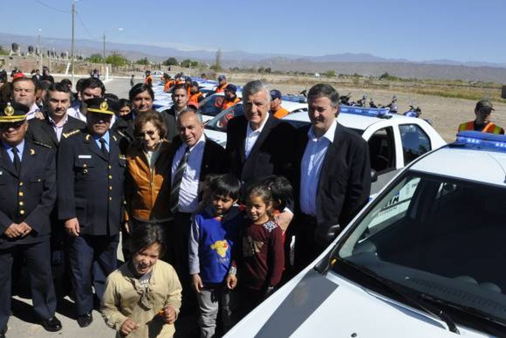Inédito: habrá un cupo fijo  de casas para los policías