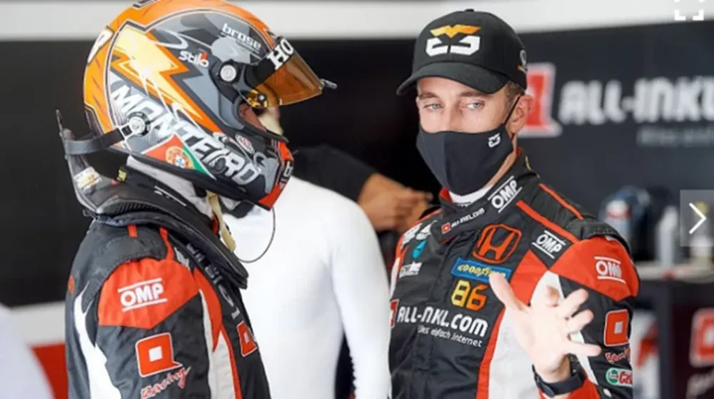 Trío argentino en Hungría