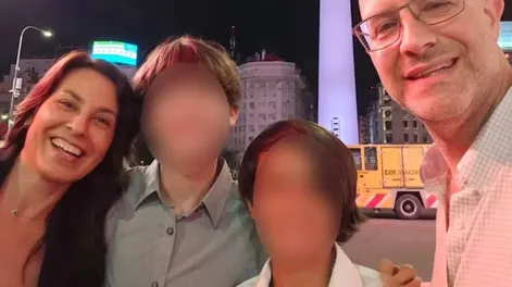 Quiénes eran los cuatro familiares hallados muertos en un departamento