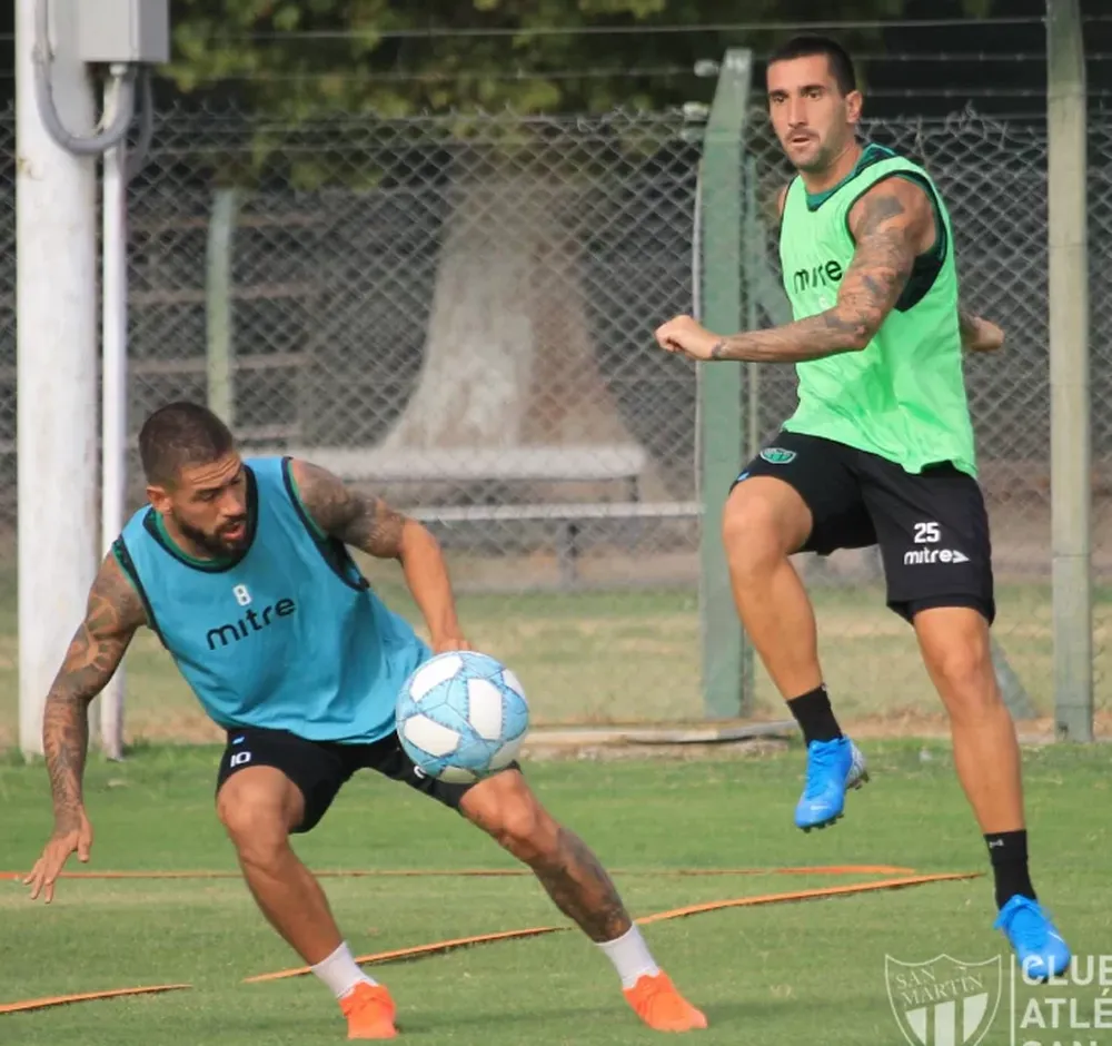 Recta final de la concentración para San Martín